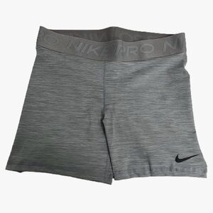 NWT Nike Pro Dri Fit shorts, Womens, Size XL